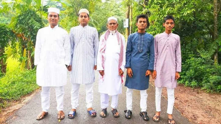 স্কুলশিক্ষক বাবার ৫ সন্তানই ঢাবির শিক্ষার্থী